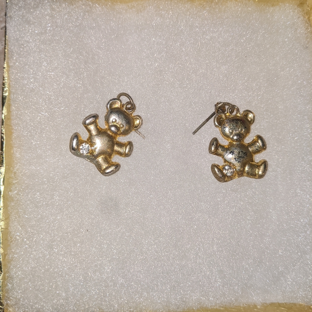 Stuff - Picture 7 of 16